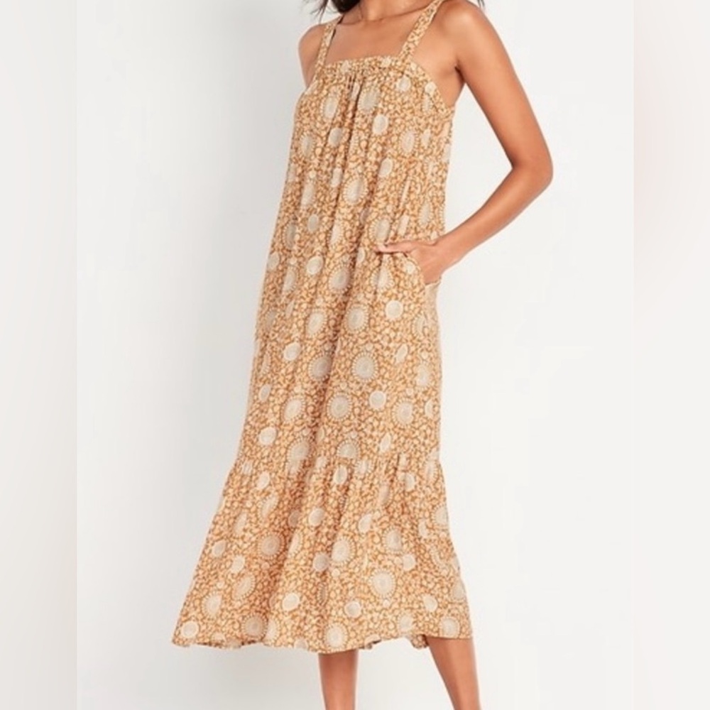 Sleeveless Tie-Back Cutout Maxi Swing Dress for Women Medium NWT